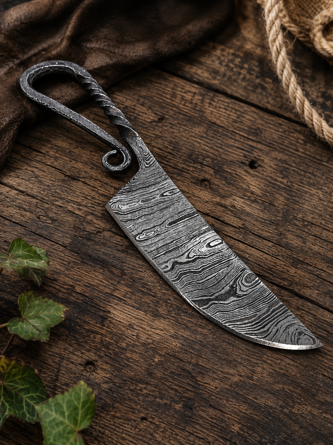 Ladder Damascus Blacksmith Knife