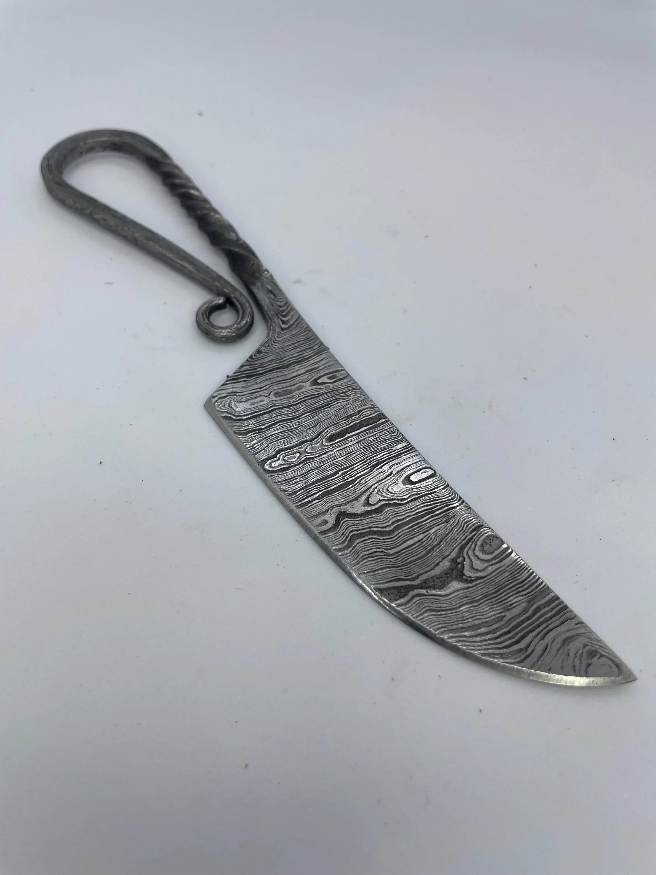 Ladder Damascus Blacksmith Knife
